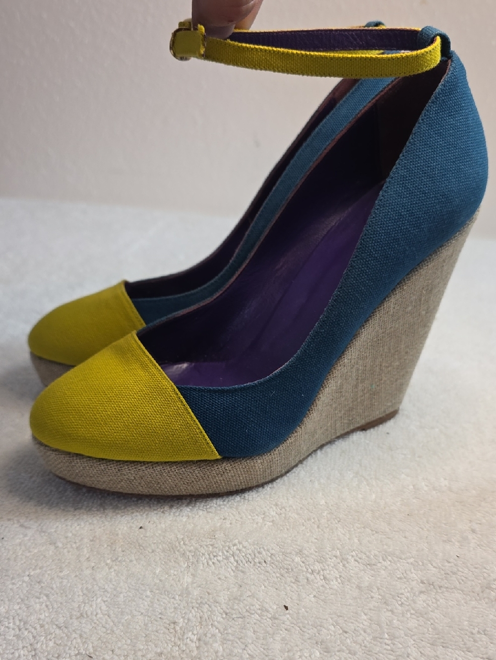 Mymu Women’s 38 Two-Tone Blue and Yellow Ankle-Strap Platform Pumps Wedges VGuc